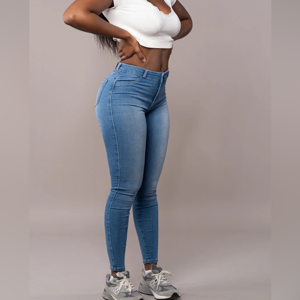 FITJEANS contour high waisted jeans